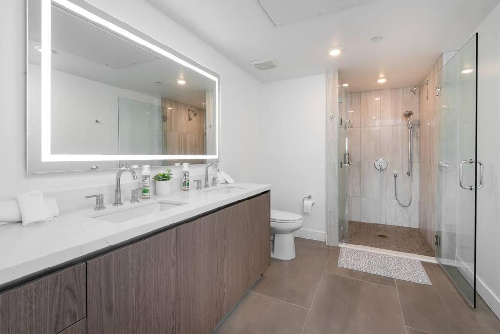 Appartamento Deluxe Modern 2-bedroom W/ Roof Deck! Los Angeles